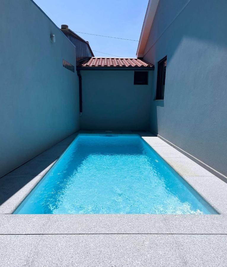 House 9 * Guimaraes